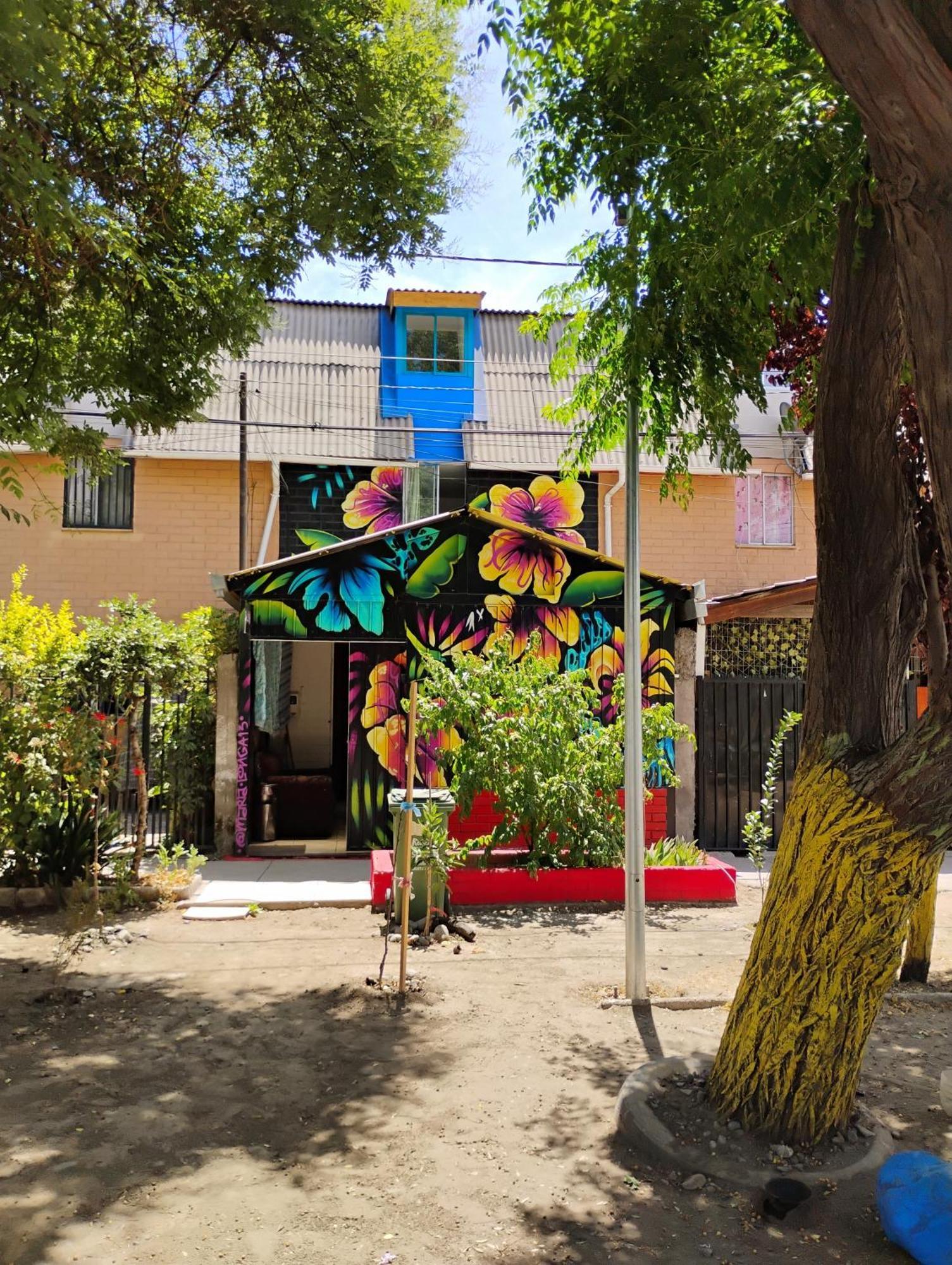Backpackers House - Near The Airport Santiago Exterior foto
